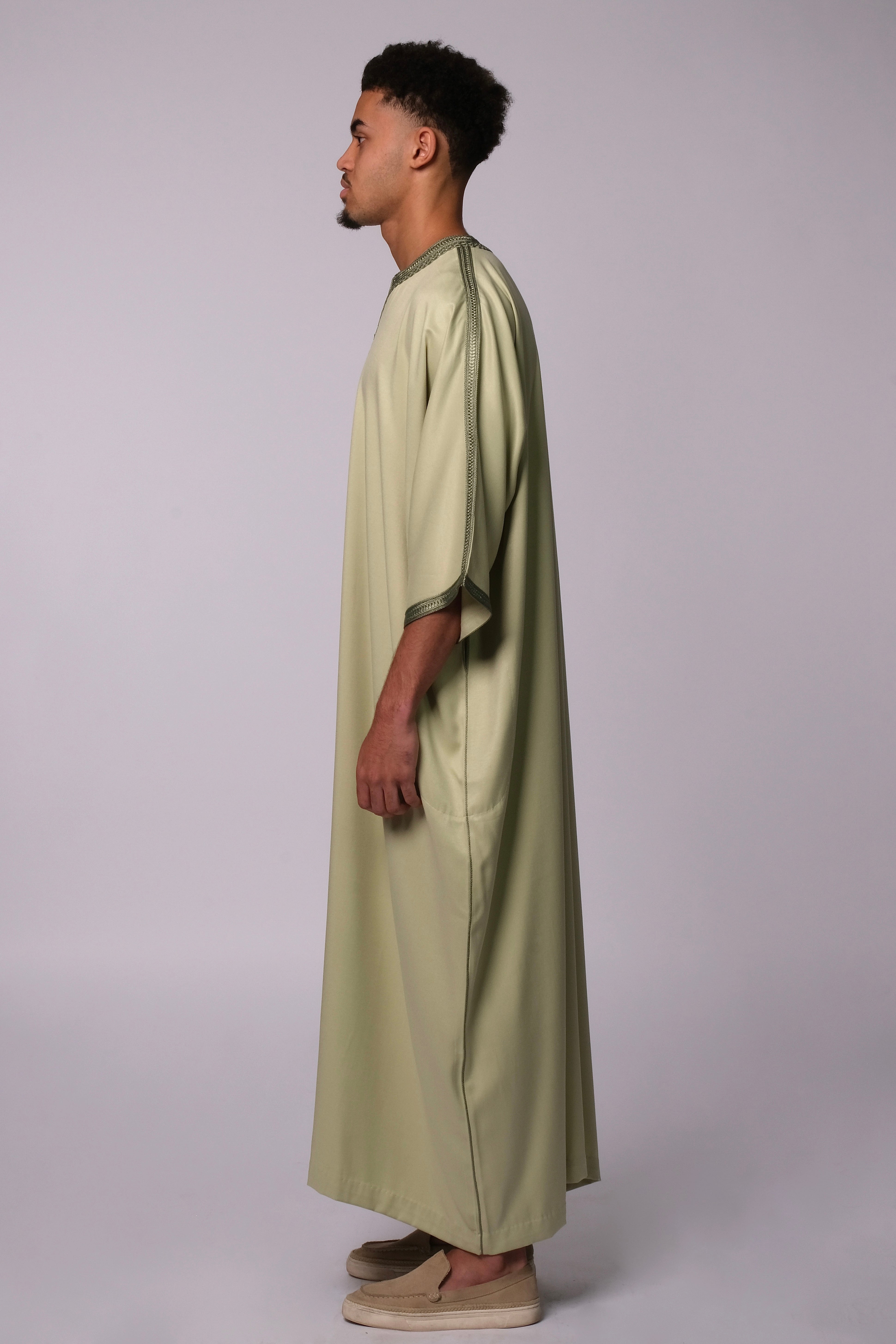 Younes - يونس
