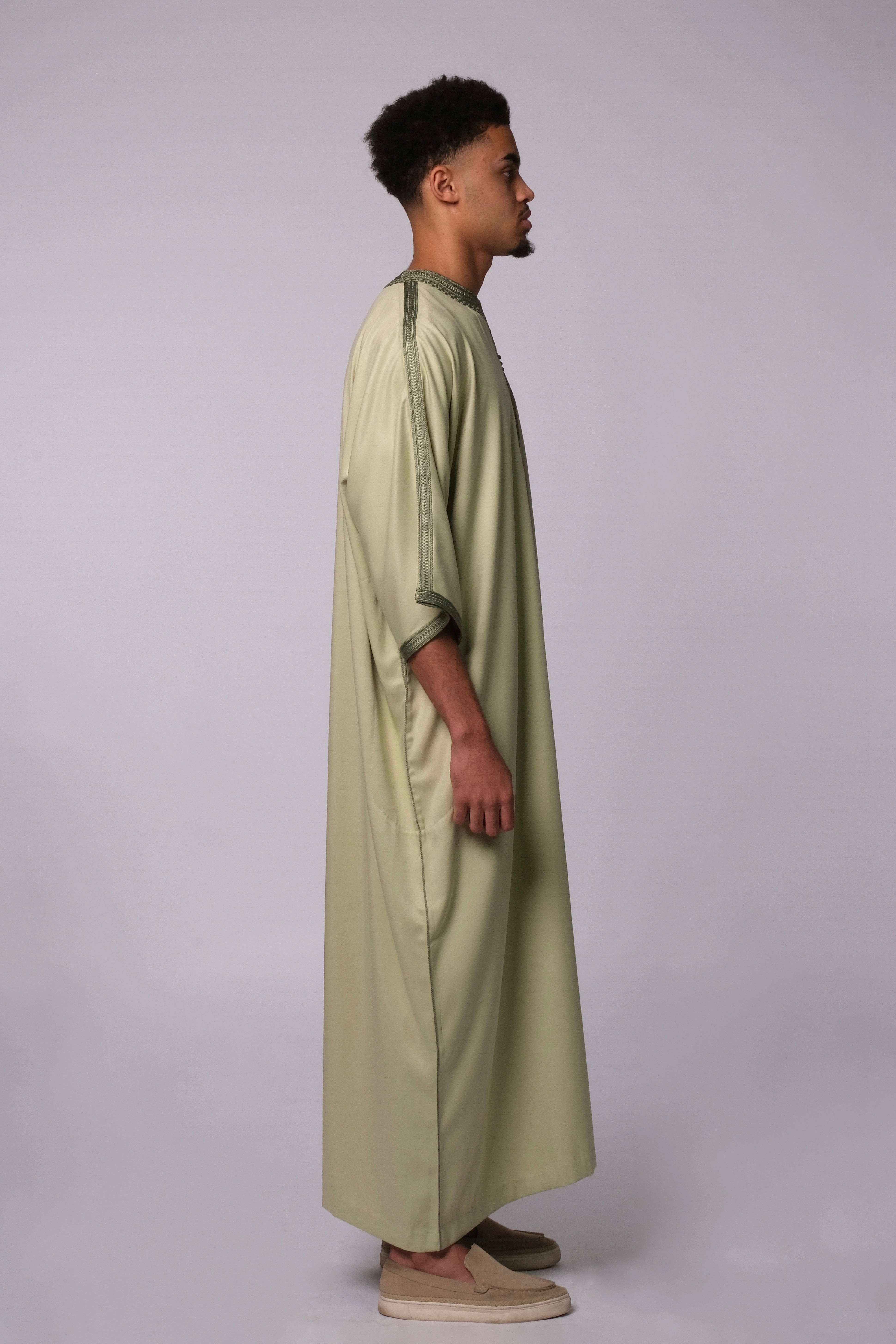 Younes - يونس