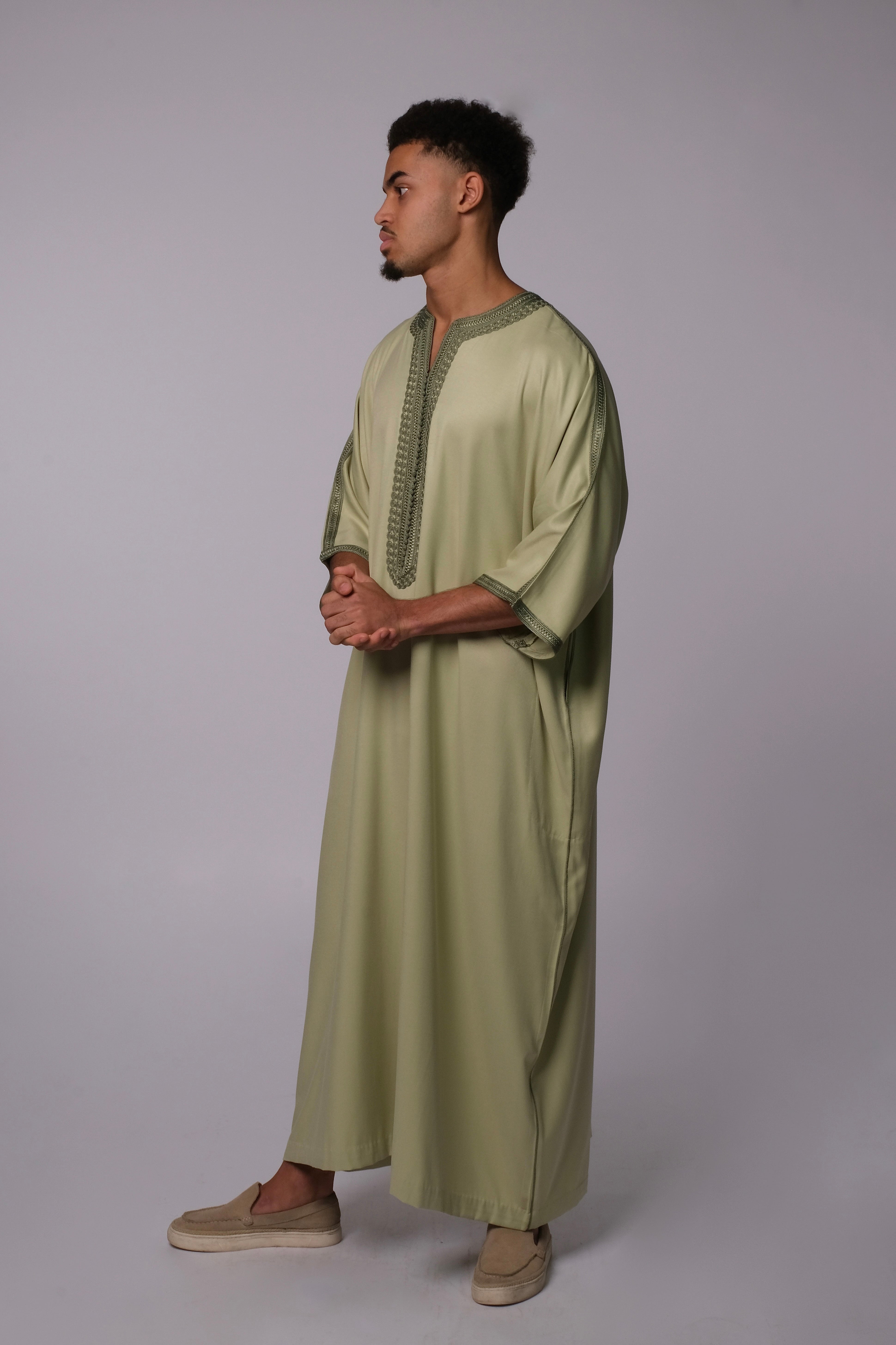 Younes - يونس